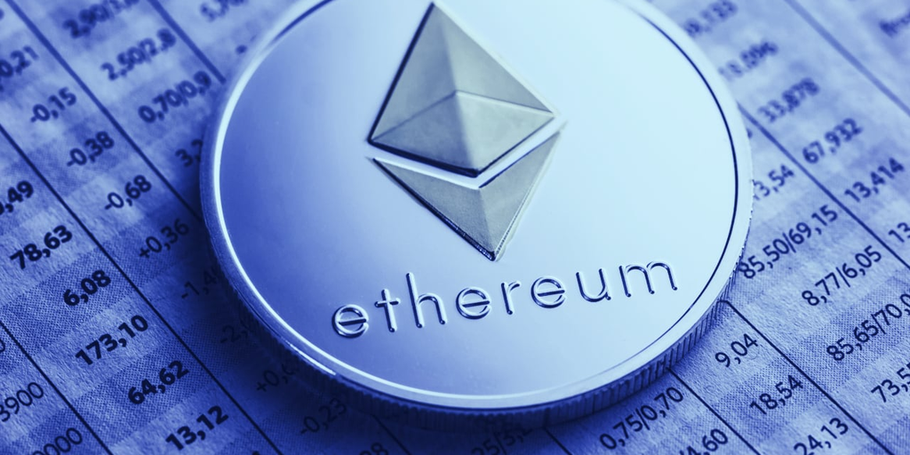 Coinbase и руководители Uniswap хвалят гиганта Ethereum за борьбу с SEC