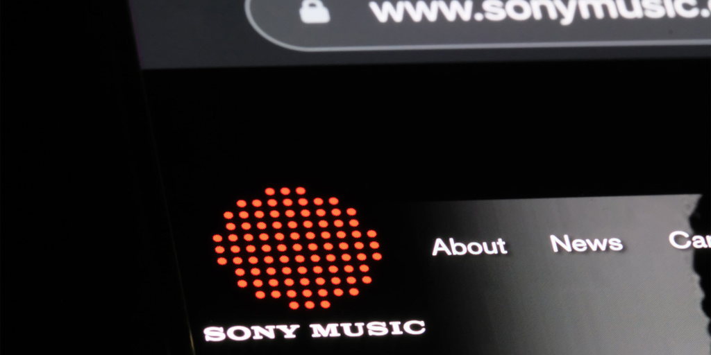 Sony привлекла более 700 компаний, занимающихся искусственным интеллектом, к ответственности за нарушение авторских прав на музыку
